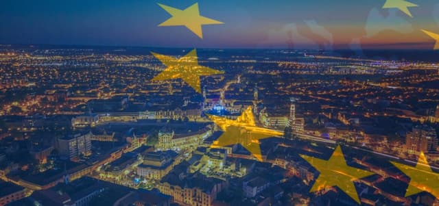  Dezvoltare remarcabilă cu 1,6 miliarde euro din fonduri UE, exemplu de succes în modernizare.