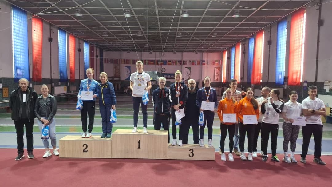 Bronzul pentru Bianca Benea și echipa CSM Oradea la Campionatul Național de Spadă din 2025, Satu Mare