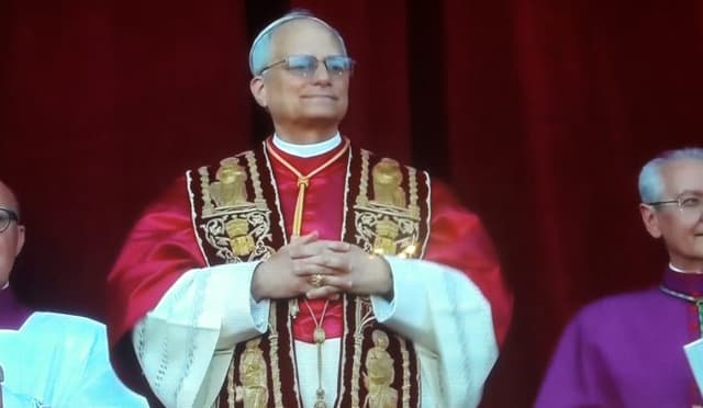 Robert Prevost, noul Papă din America, va continua tradiția de a renunța la salariul de pontif? Află mai multe!